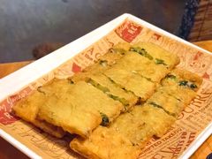 -头上红煨盐鸡·非遗院子餐厅