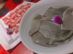 -谭鸭血老火锅(万象九宜城店)