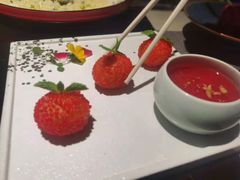 -江上荟·创意中国菜(绿地缤纷城店)