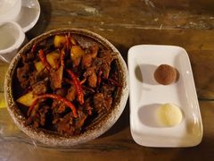 -隔壁老王·家常云南菜(花巷店)