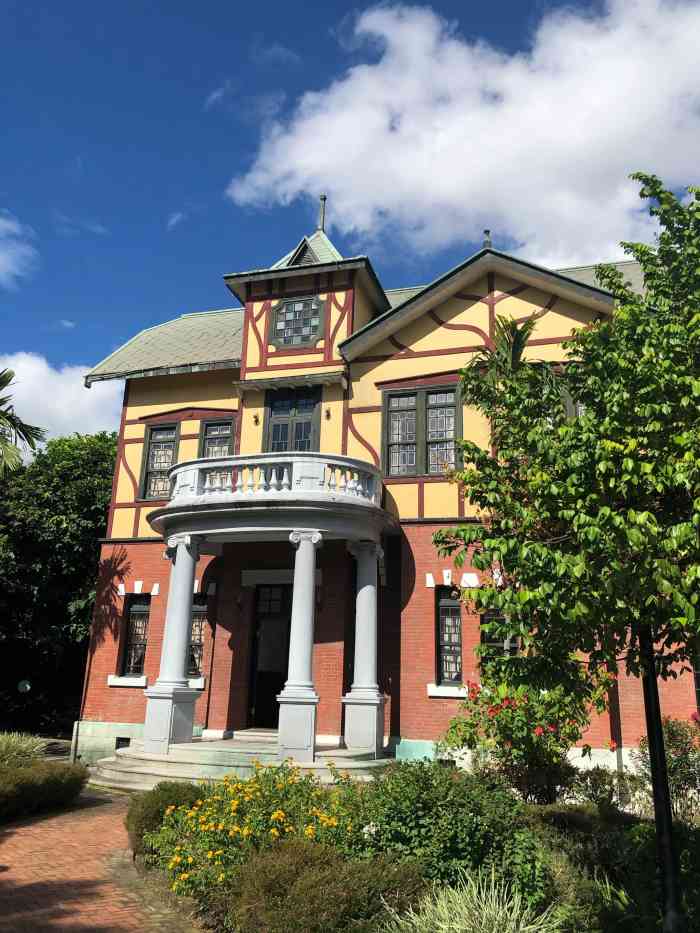 台北故事馆-"木有进去,门口到此一游,就在美术馆旁边.