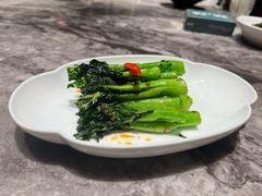 -四合·亦家本帮江浙小海鲜(马当路店)