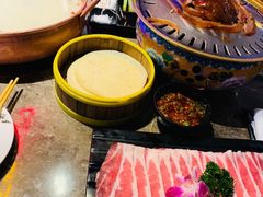 -三人行骨头王火锅(长寿店)