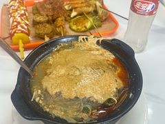 -小街曹师傅砂锅麻辣烫(亚泰大街店)