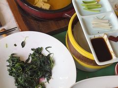 -荷风细雨·中国茶宴(碧云店)