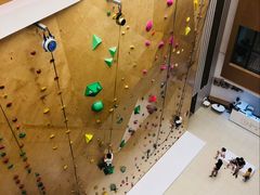-ROCKPLUS攀岩馆(环宇城店)