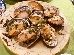 蒜蓉蒸大连鲍鱼-盛港湾海鲜食府(黄沙店)