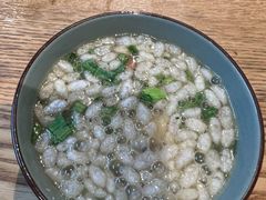 -牛八宝桂林米粉(八里庄店)