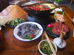 -白乐天毛肚火锅馆(南滨路店)