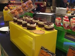-咖啡苑自助餐厅·中国大饭店