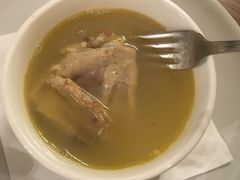 燉雞湯-Vito’s Roma