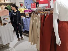 -优衣库(上海正大广场店)