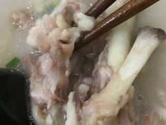 -雷祖芳老妈蹄花店