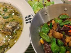 -渔语鱼新川菜Bistro(万象天地店)