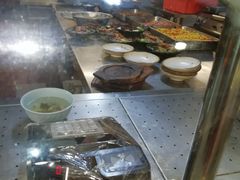 -同济大学本部学苑饮食广场