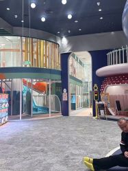 -奈尔宝家庭中心·亲子餐厅(鄞州万达店)