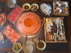 -菌自由丨野生菌火锅特色庭院餐厅(丽江古城店)