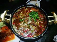 -万重锦·人文川菜馆(骡马市店)