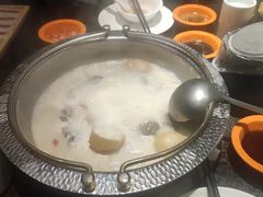 -煲宫猪肚鸡(昆山金鹰国际购物中心店)