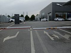 -北京长久世捷捷豹路虎4S中心