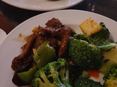 -圆顶阁西餐厅(郑州索菲特国际饭店 )