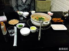 -黔府豆米火锅野菜馆(南马店)