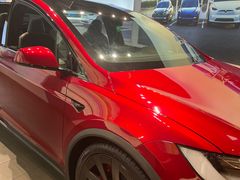 -TESLA 特斯拉(上海太古汇体验店)