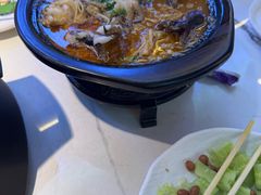 -徐记小怪兽肉蟹煲店(哈西万达金街店)