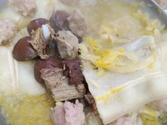 -一口猪海鲜浑锅·东北家常菜