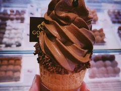 浓醇黑巧味软冰淇淋-GODIVA(海岸城店)