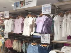 -优衣库(北京万柳华联购物中心店)