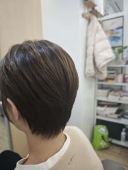 -首脑美发沙龙