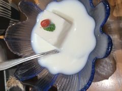 杏仁豆腐-炎蔵牛舌烤肉