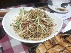 -益百岁牛尾汤(香山路店)