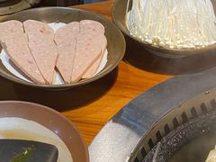 -锅来乐地锅鸡(安亭店)