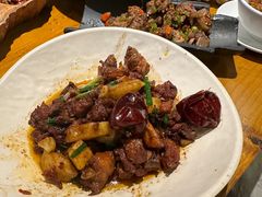 -隔壁老王·家常云南菜(花巷店)