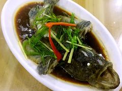 -四川小胡子海鲜(丁村万人海鲜广场店)