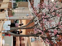 -蜜桃餐厅·伴山(湖滨商业街店)