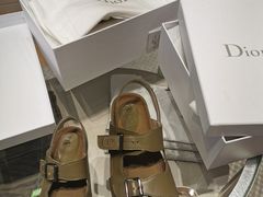 -Dior迪奥(恒隆广场童装店)