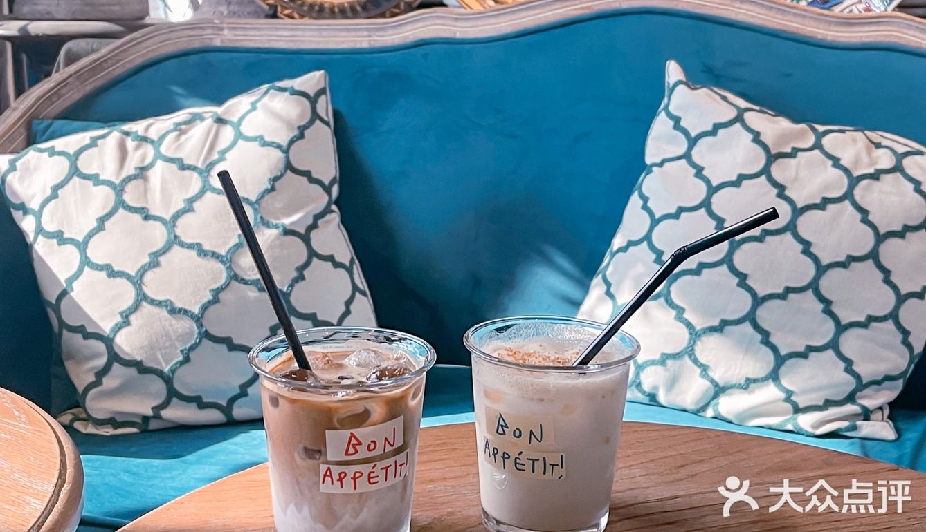 一整个露台花园🌷宝藏咖啡店🍮