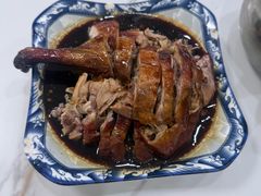 -余杨鸭鸭餐厅