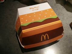 -麦当劳(中山公园龙之梦店)