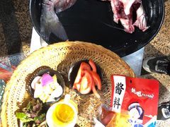 -刘姐啤酒鱼民族演艺餐厅(阳朔美食抗战路店)