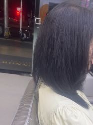 -首脑美发沙龙