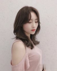 -妃格美发沙龙·烫发·染发