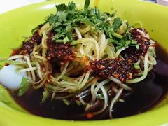 -烤肉小伙烤肉店