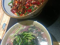 -萬家灯火·私房湘菜·22年老手艺(南岭大道店)