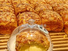 奶油瀑布包-好利来(鞍山站前店)