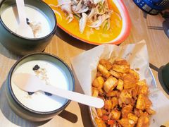 -耶里夏丽·丝路国际·新疆餐厅(浦东区东方路店)