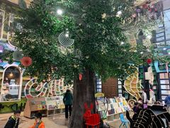 -钟书阁(松江泰晤士小镇店)